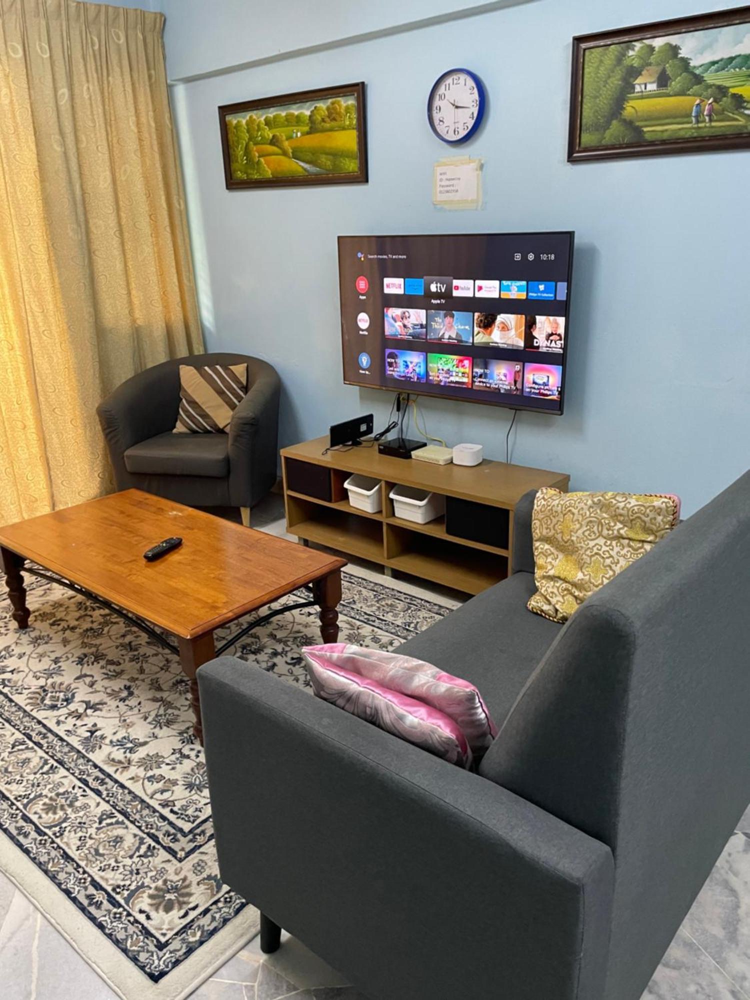 Subang Ville Ehsan Apartment Kampong Baharu Sungai Way Esterno foto