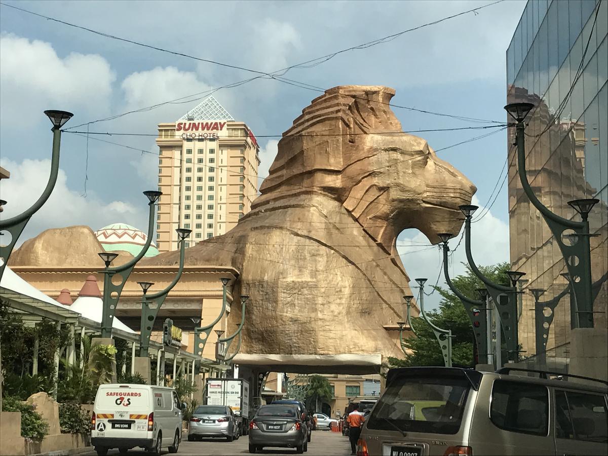 Subang Ville Ehsan Apartment Kampong Baharu Sungai Way Esterno foto